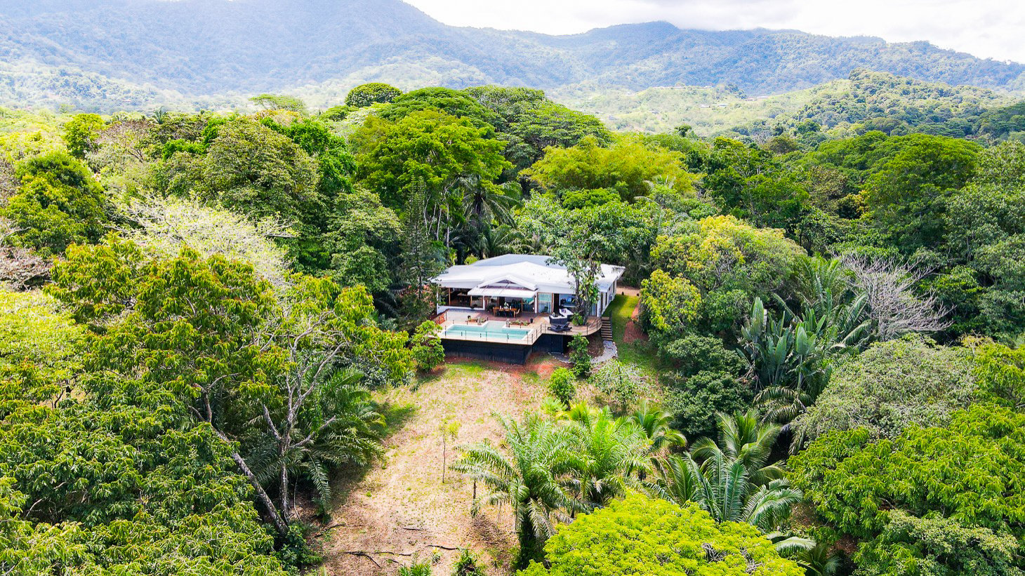 Five Star Private Rainforest Estate on Acreage with Creek