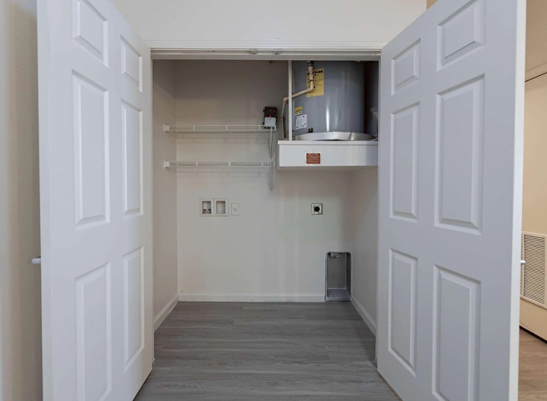 Amazing 1/1 at this high value community in NE Austin