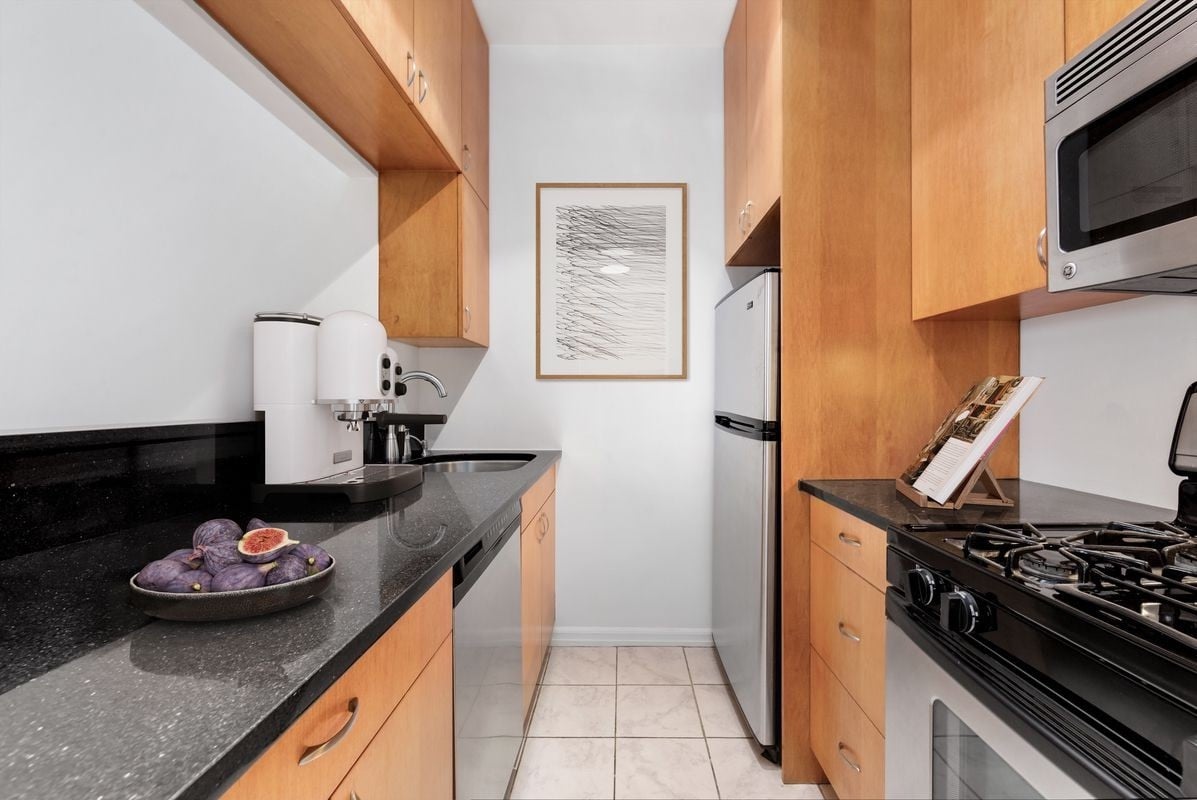 350 West 14th Street #3B