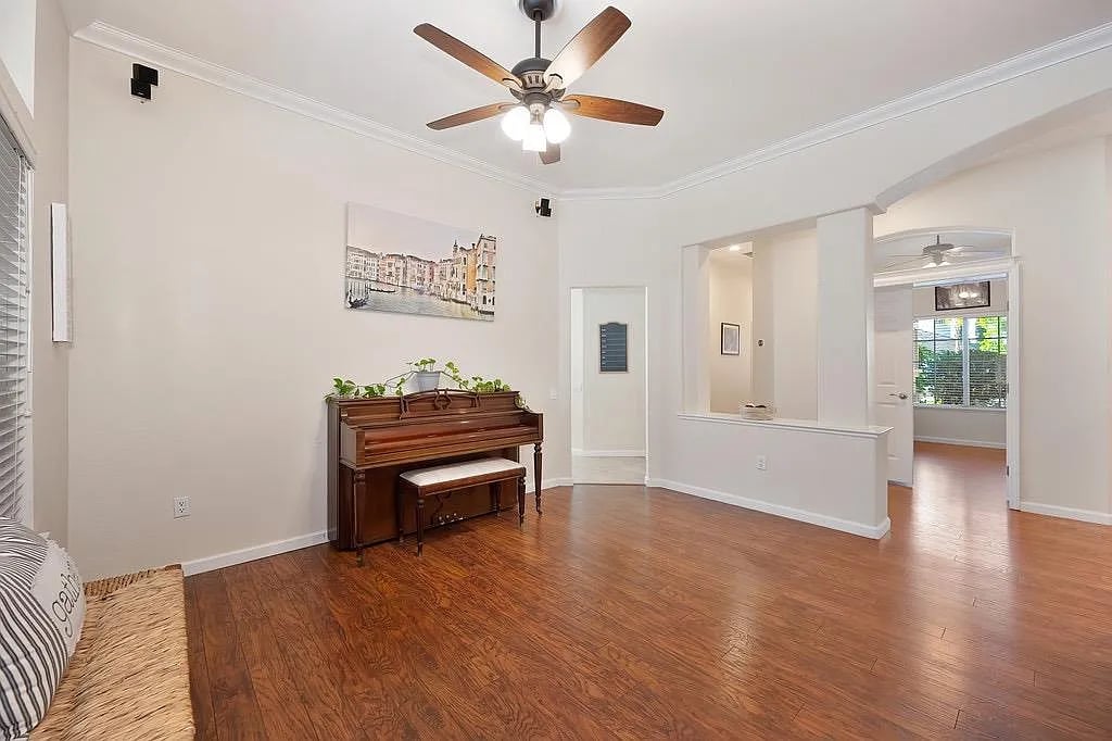 4622 Nassau Ct