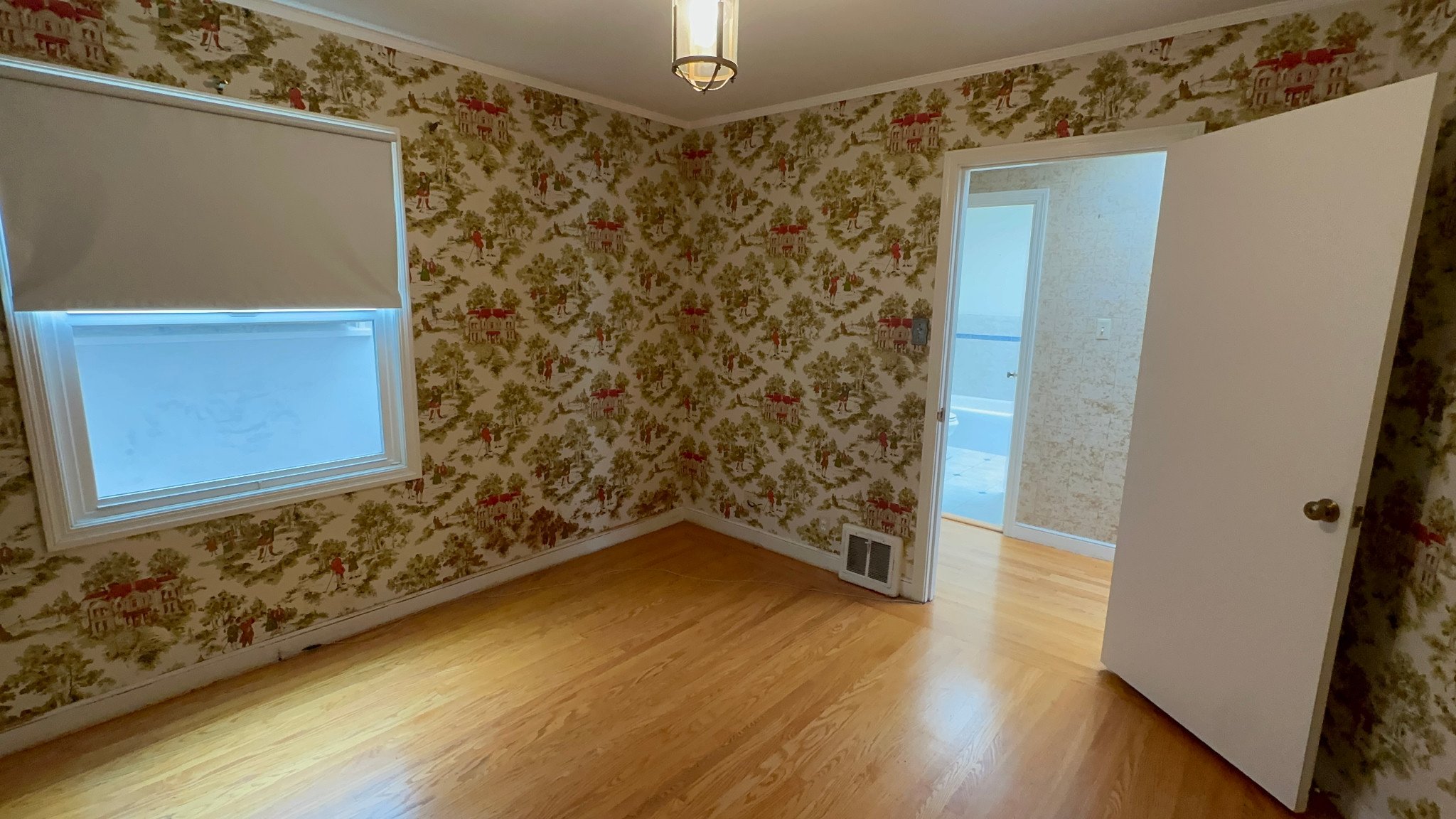 2483 37th Avenue · Photo 22