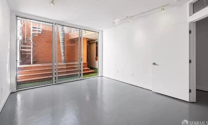 712 Bryant Street Lofts