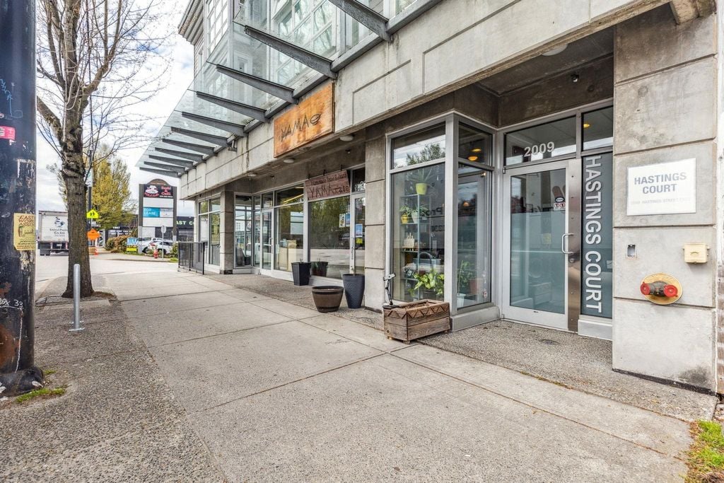 2009 E Hastings St, #201