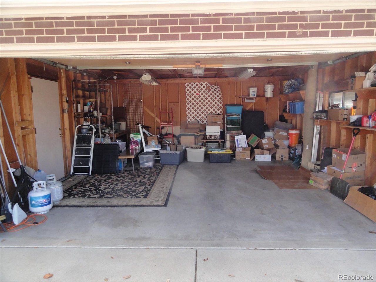 1568 S Dudley Ct