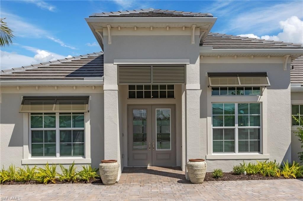 14392 Blue Bay Cir