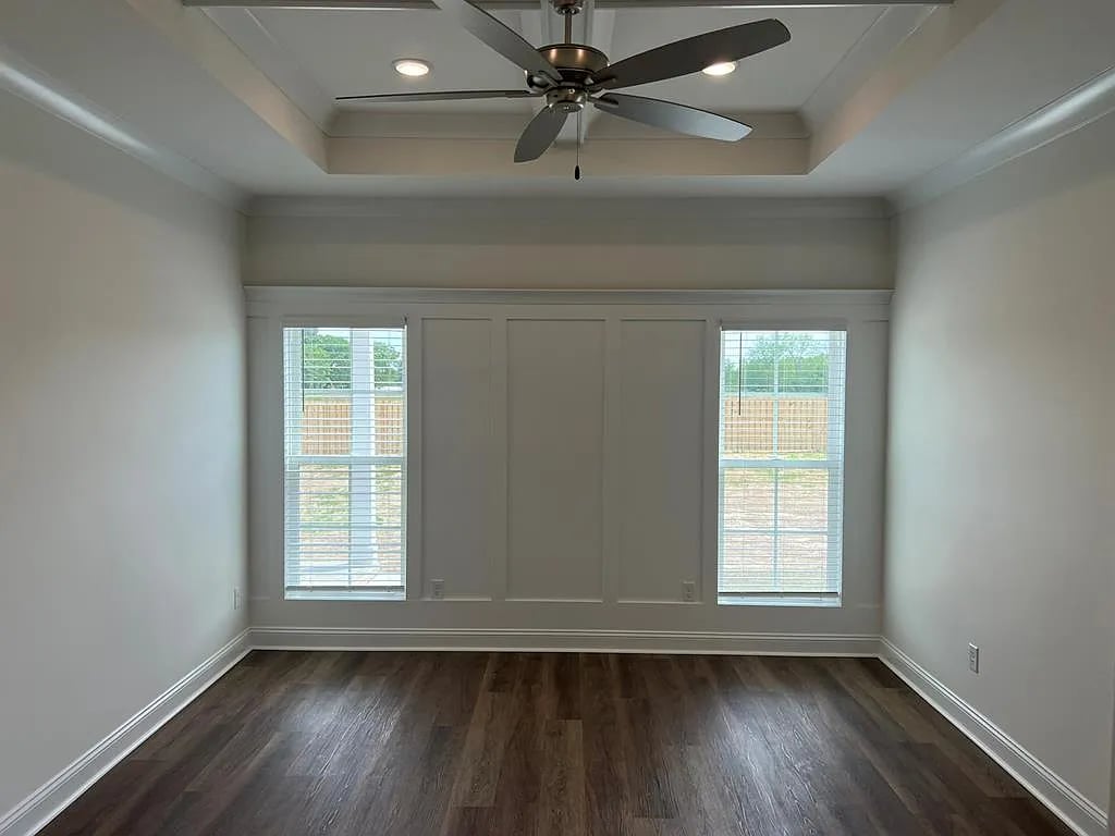 36 Waters Edge Way