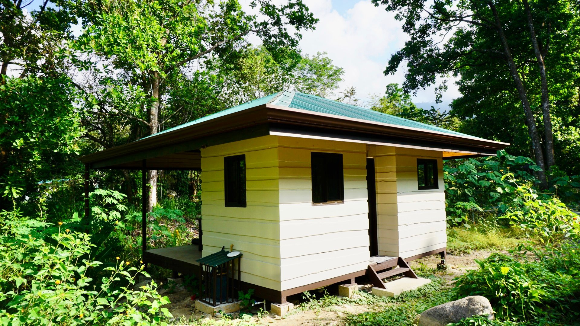 11.75 Acre property In-town, Retreat, Hotel, Bnb