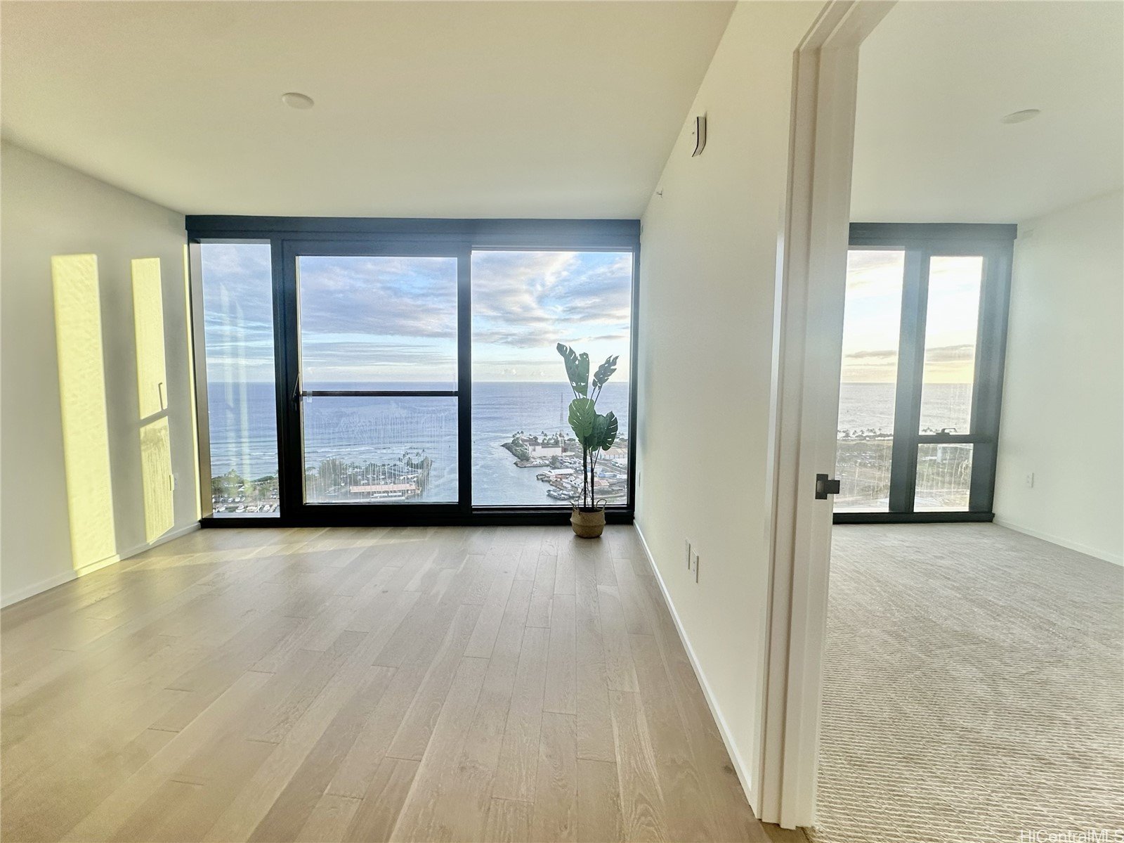 333 Ward Avenue #3501