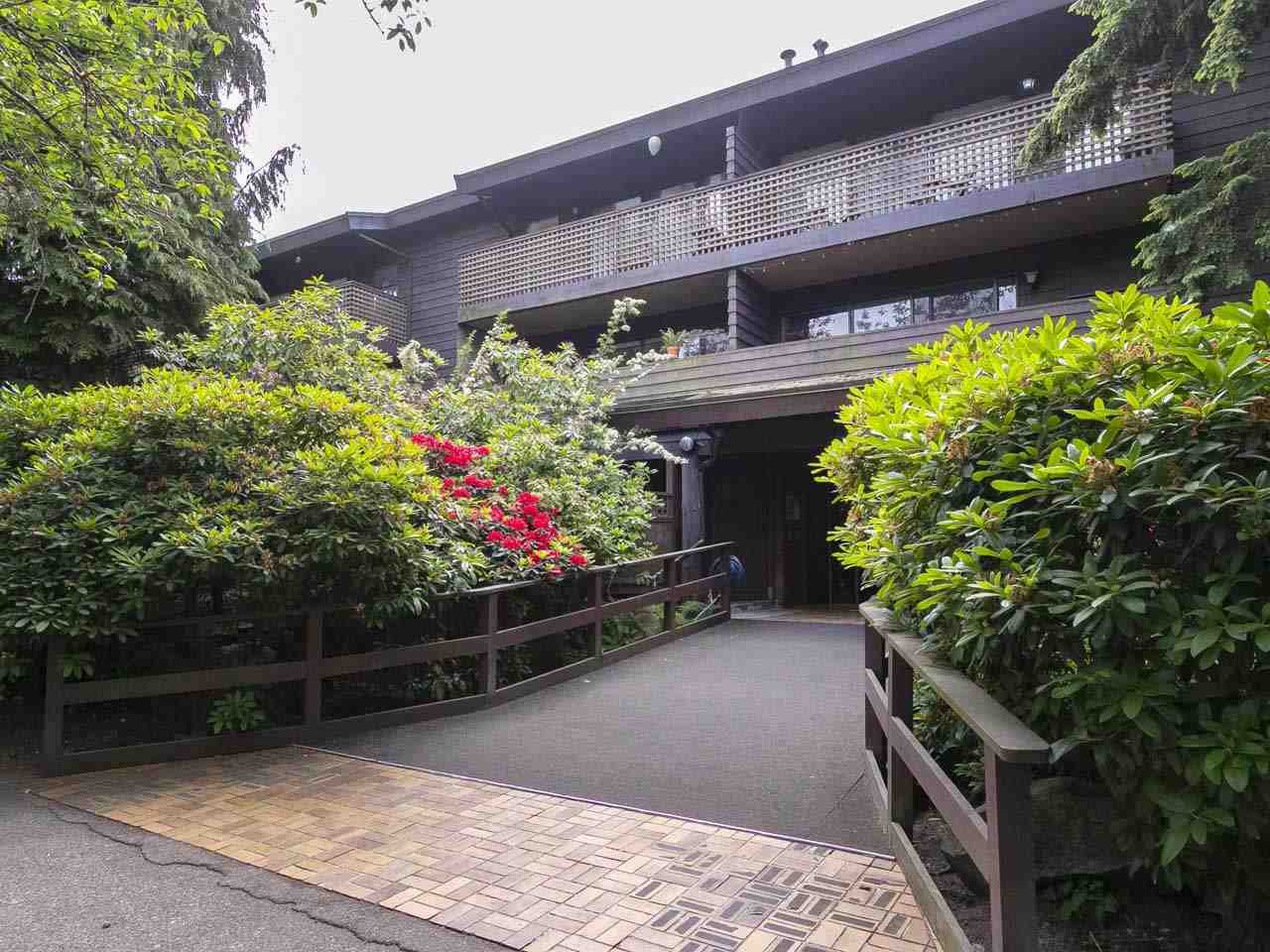 308-330 E 7th Ave