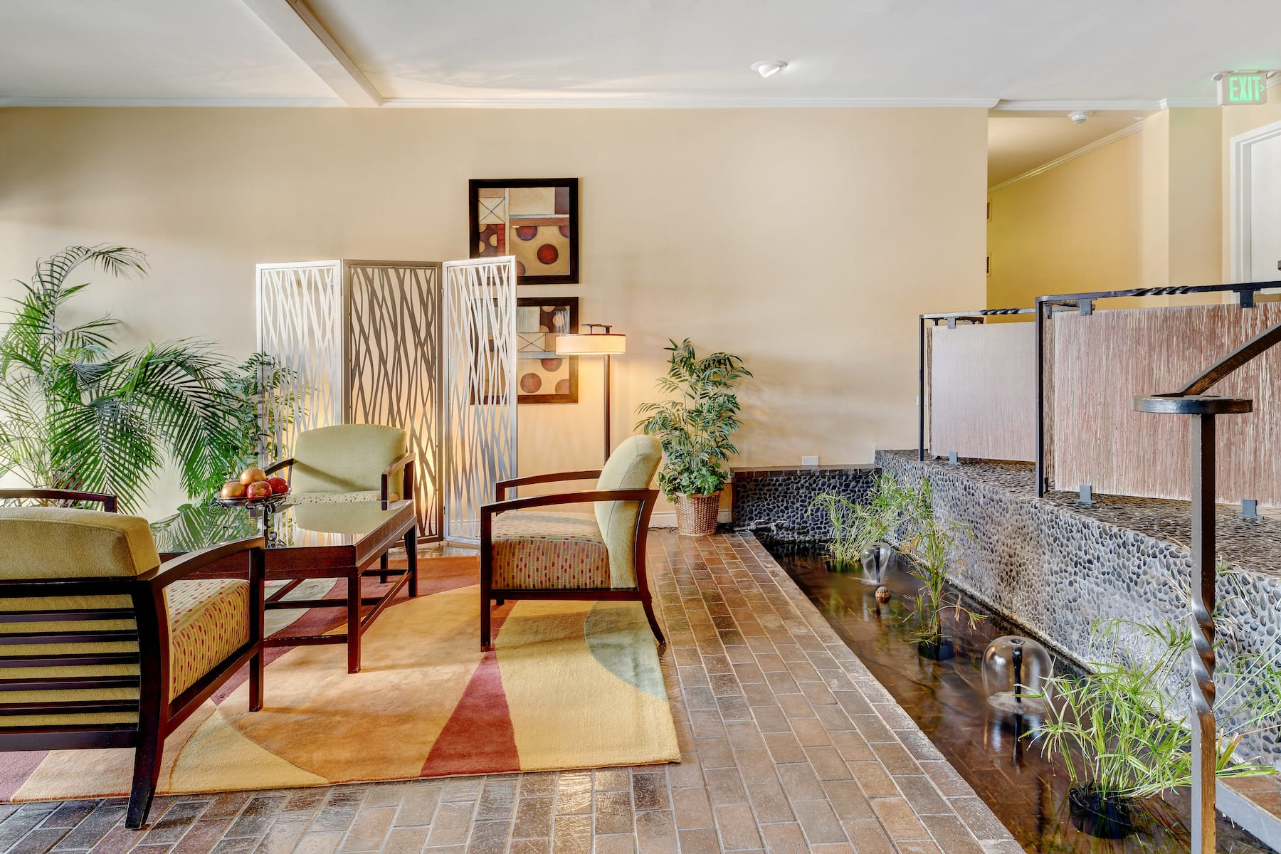 4570 E Yale Avenue #301