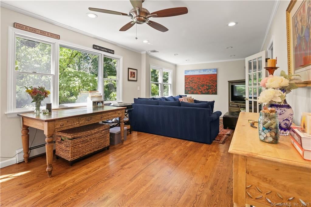 102 Briar Brae Rd