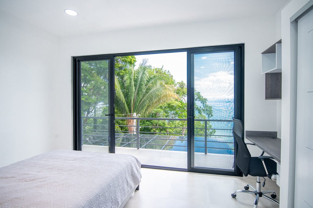 Oceanfront Private Pool Villa, Jaco, Puntarenas