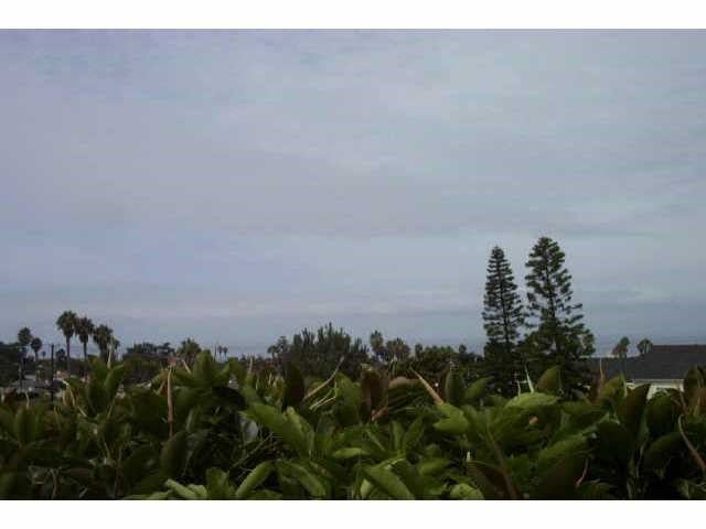 4584 Point Loma Ave.