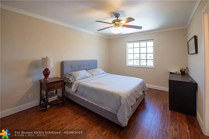 1612 Blue Jay Cir