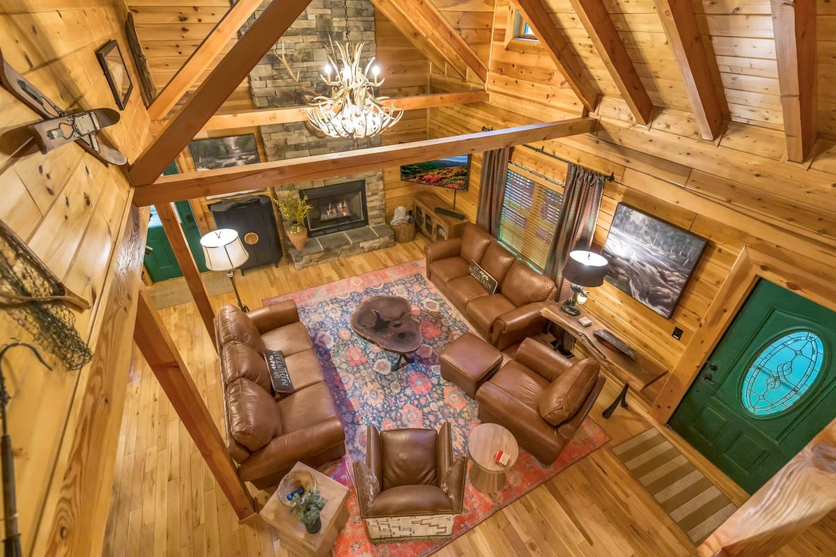 Crawdad Creek Cabin