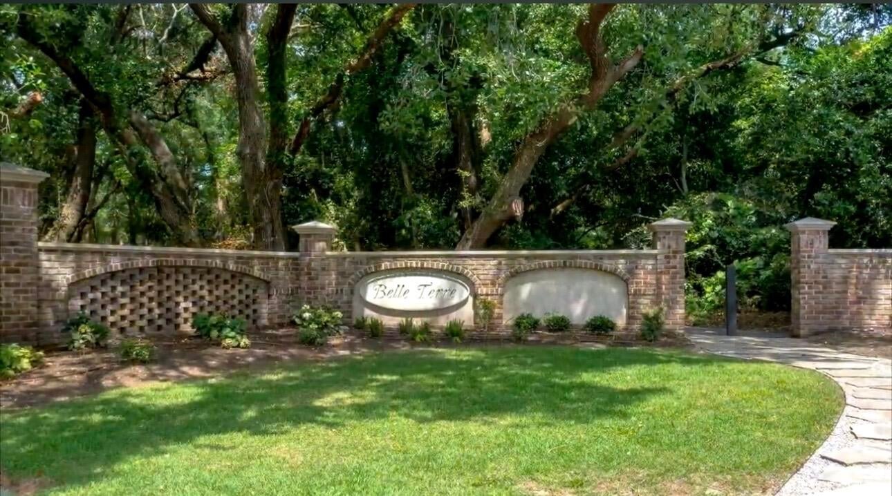 628 Parrot Point Drive