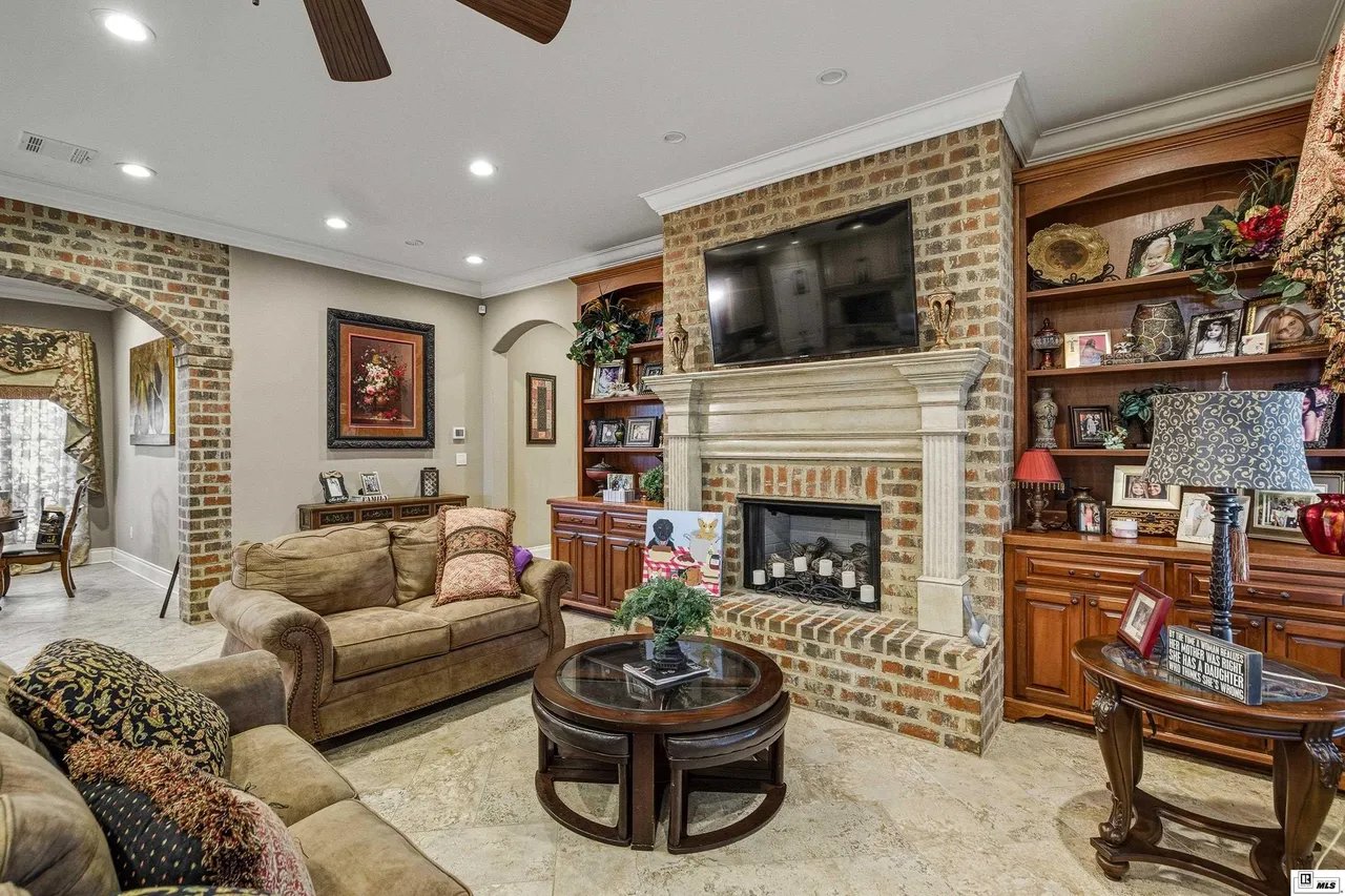 3611 Deborah Dr