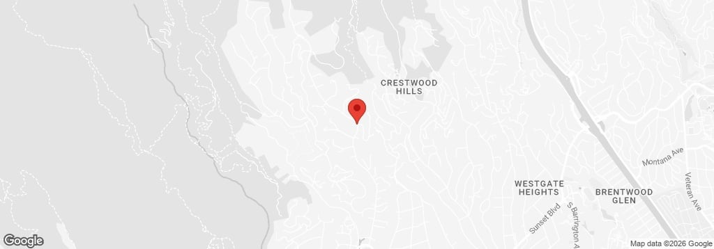 Mandeville Canyon Rd, 90049