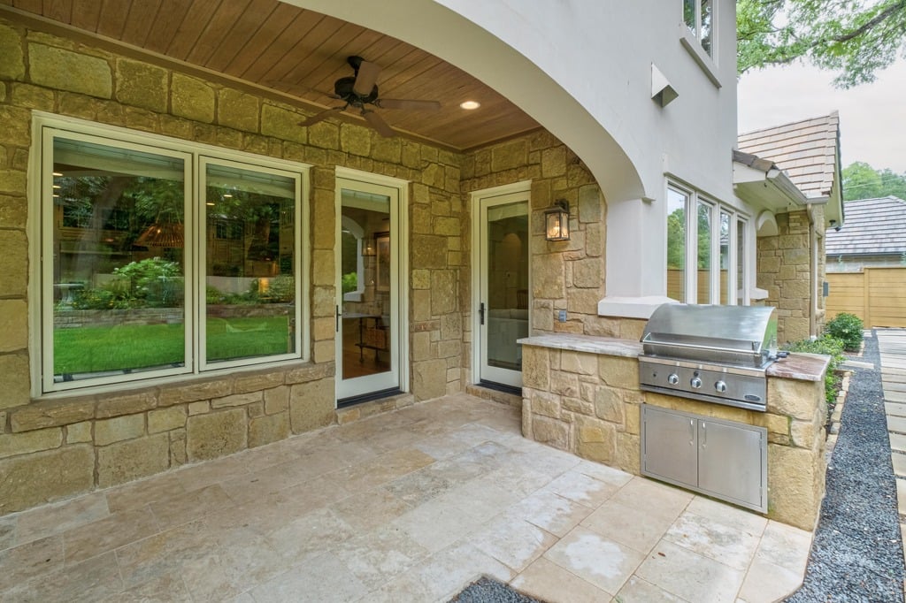 3410 Foothill Pkwy