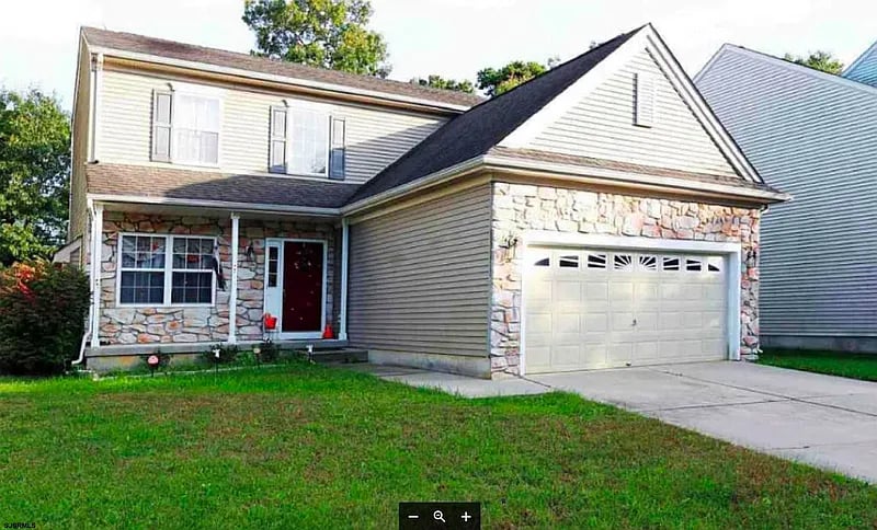 10 Springton Cir