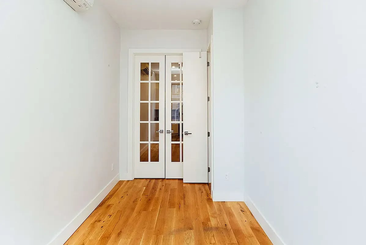 184 Suydam St 2R