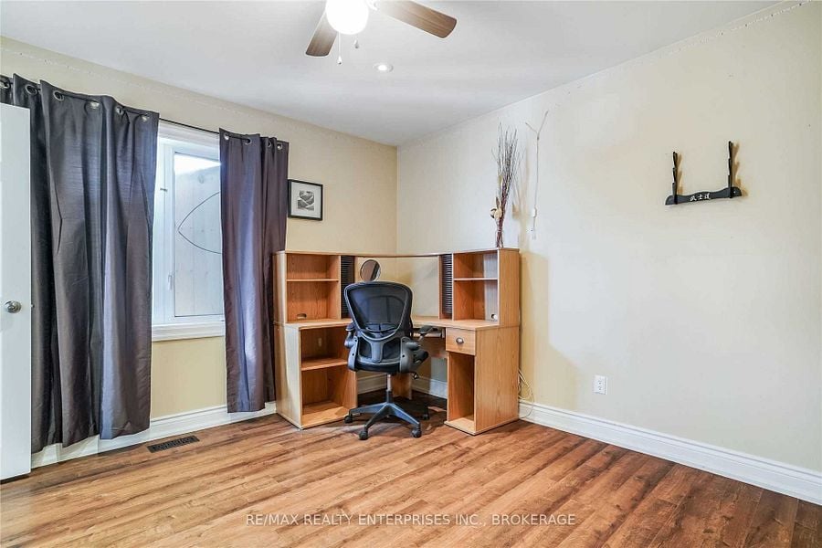 1810 South Sheridan Way Unit: Upper