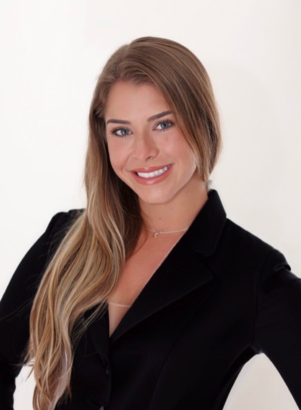 Kadi  Schmucker
