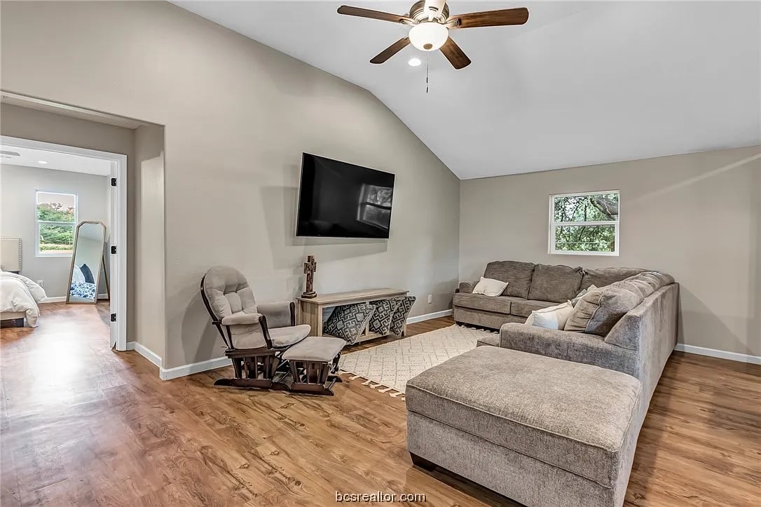 5553 State Highway 36 N