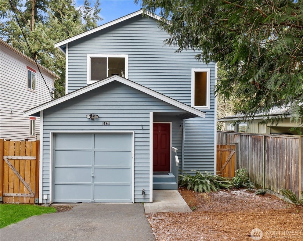 3828 NE 90th Street