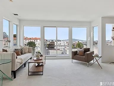 2820 Greenwich St., #3