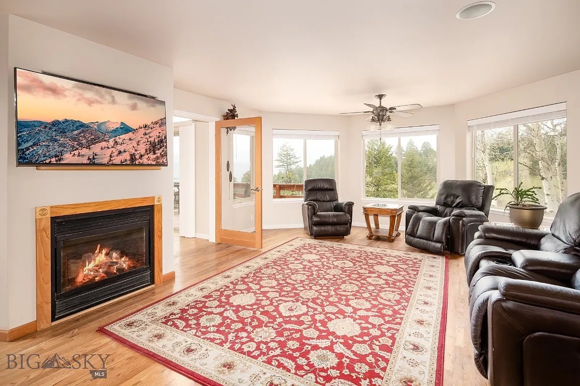 1385 Harrison Meadow Rd