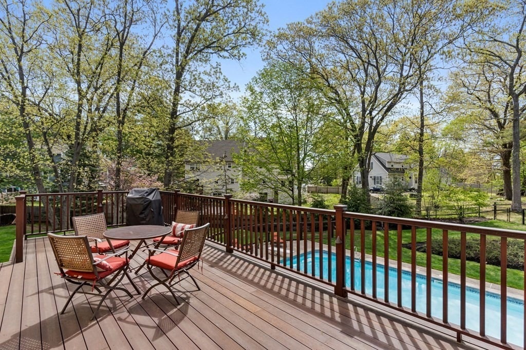 5 Coombs Cir