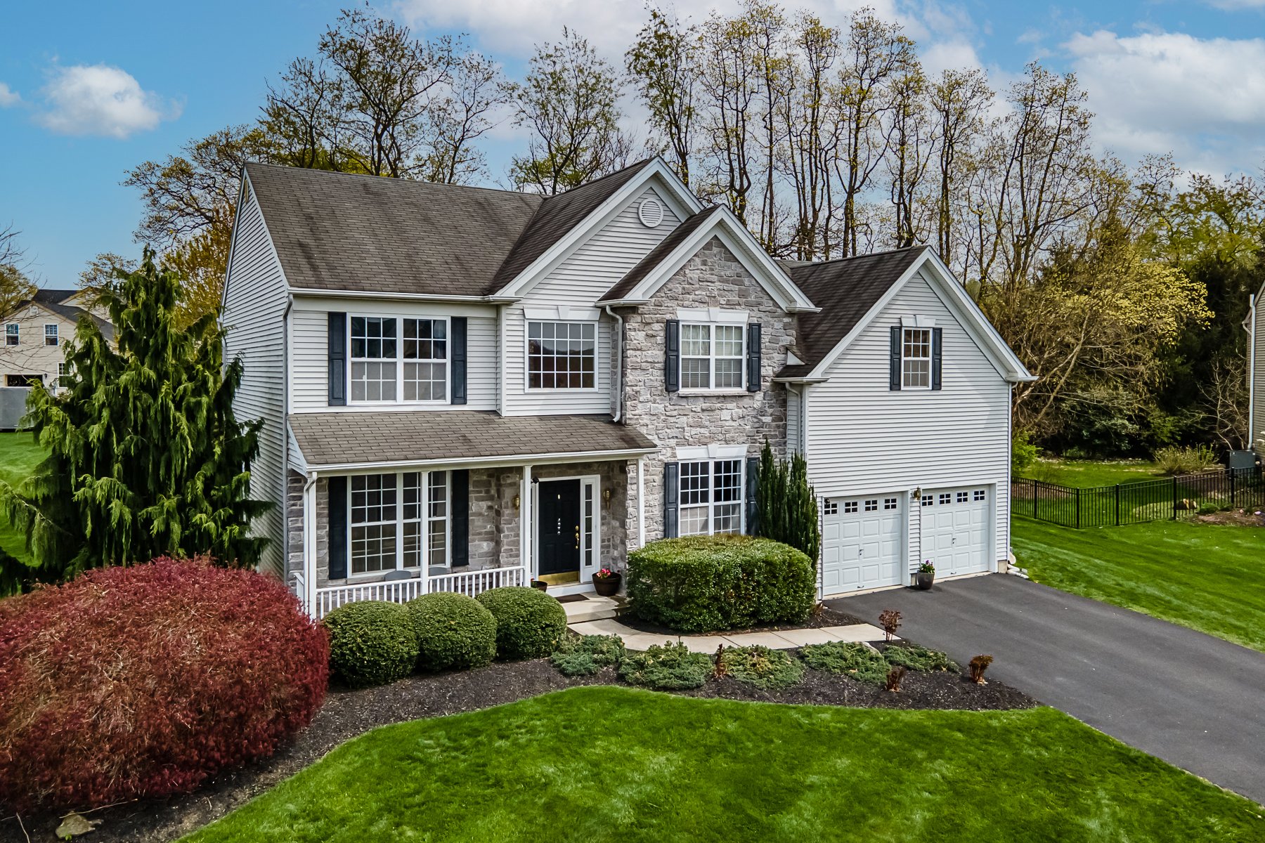 4970 Hycliff Chase