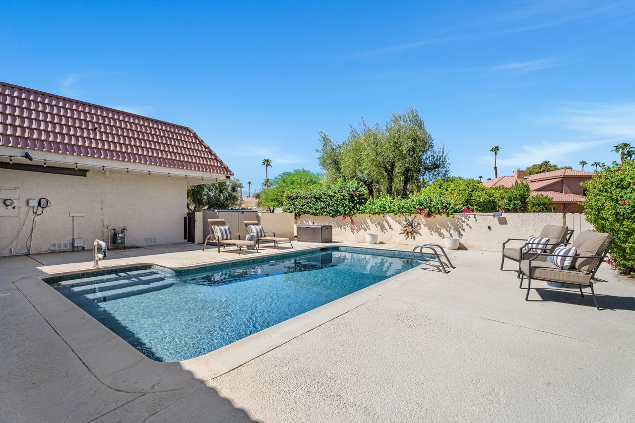 Modern Mirage Condo