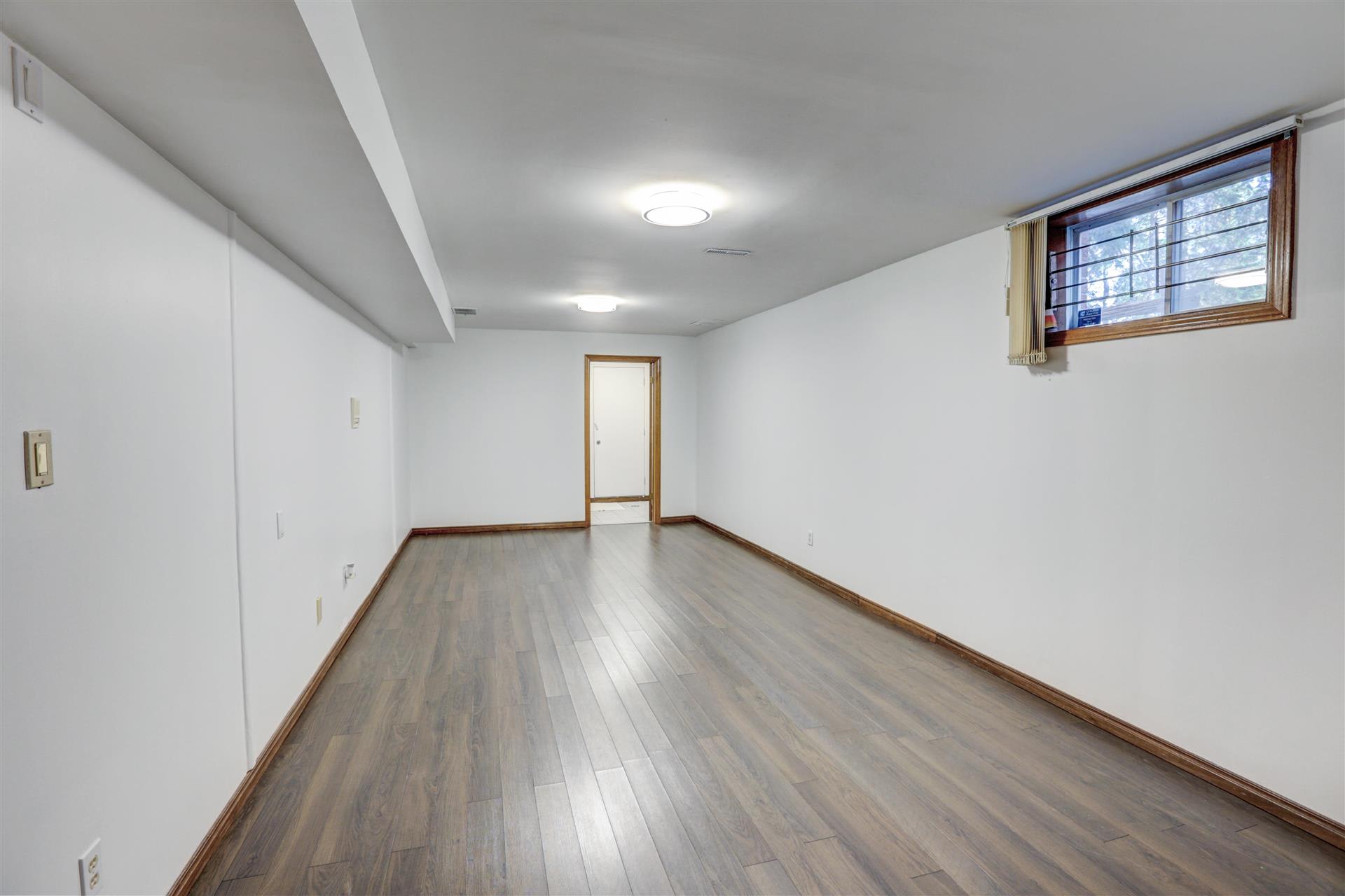 373 Morningside Ave