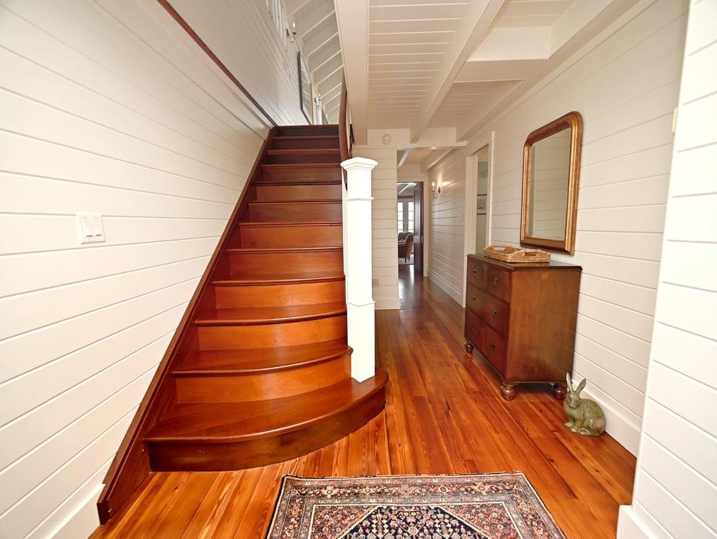 4 Morse St