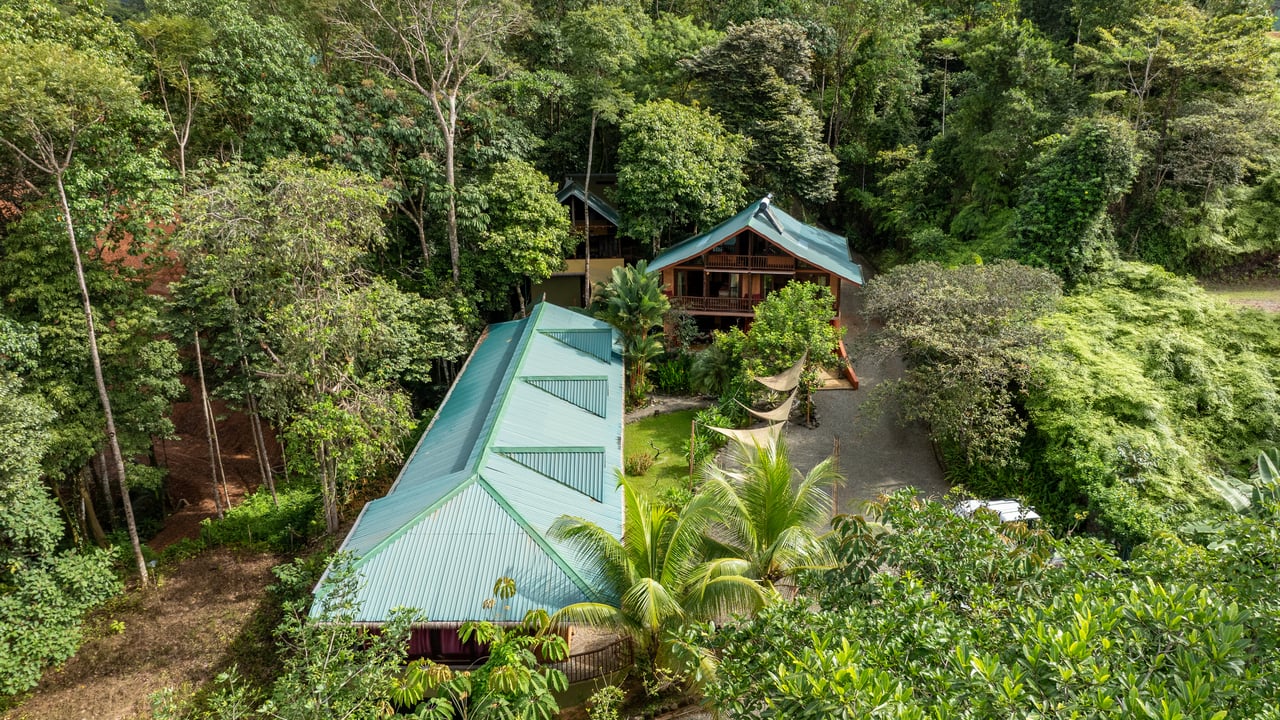 12 Room Hotel in Uvita with Ocean View Expansion Land