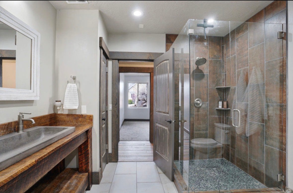 Santaquin Home
