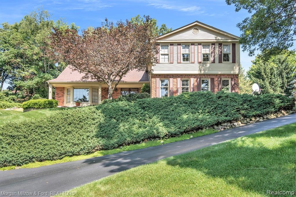 8307 Fawn Valley Circle