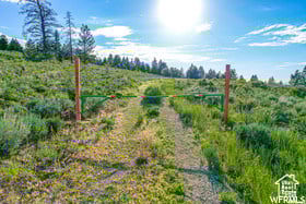 17602 S Wolf Creek Cir