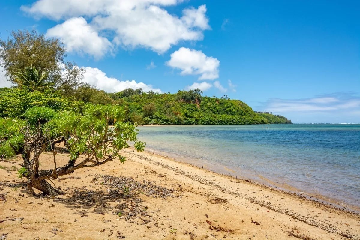 ANINI BEACH NORTHSHORE KAUAI