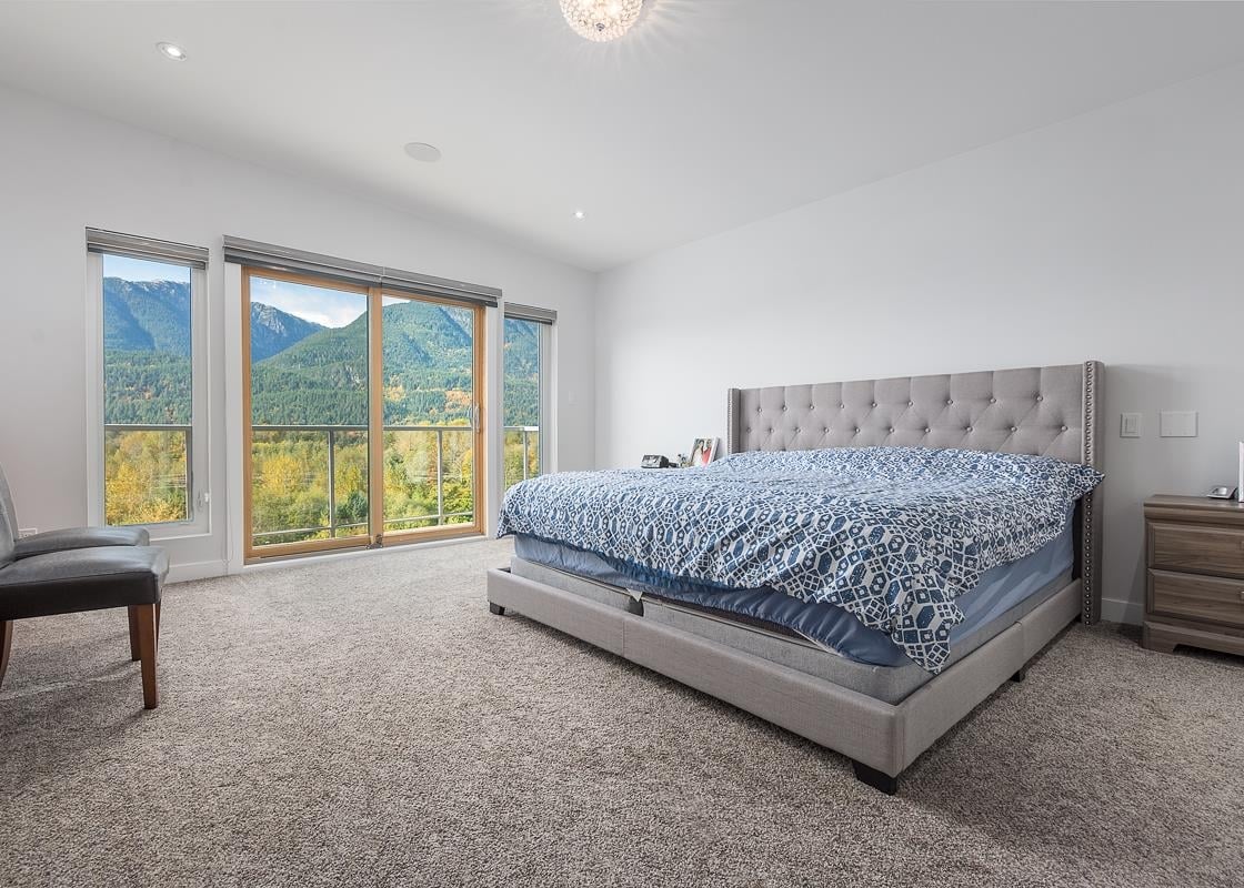 41230 Rockridge Pl