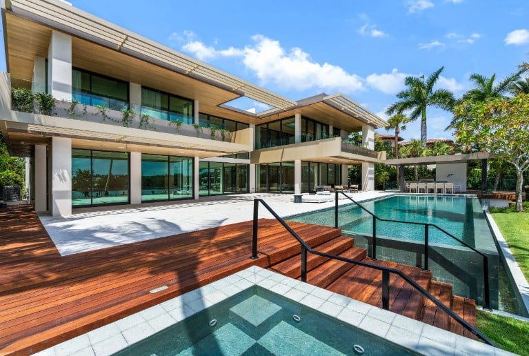 Waterfront Estate on Hibiscus Island Sells For $51.5 Million Setting New Record on Miami Beach's Palm and Hibiscus Island