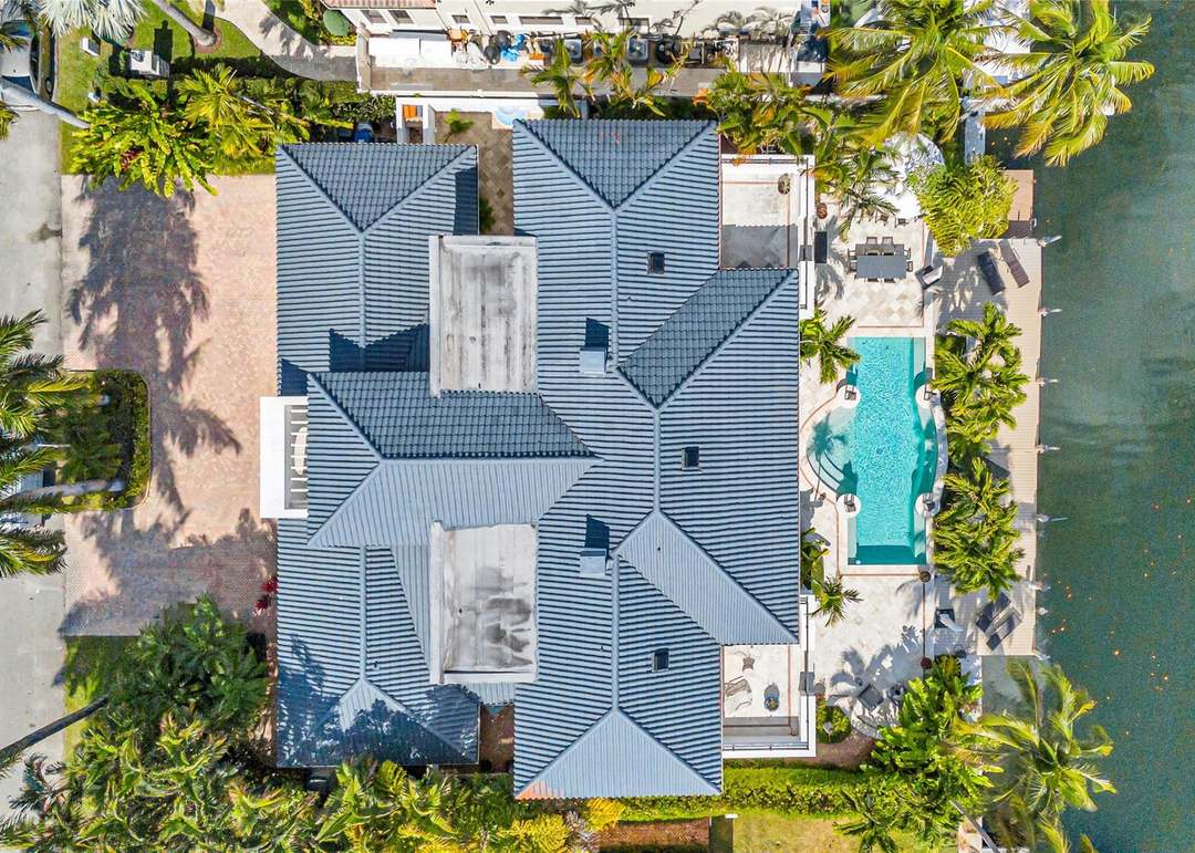 166 Royal Palm Dr