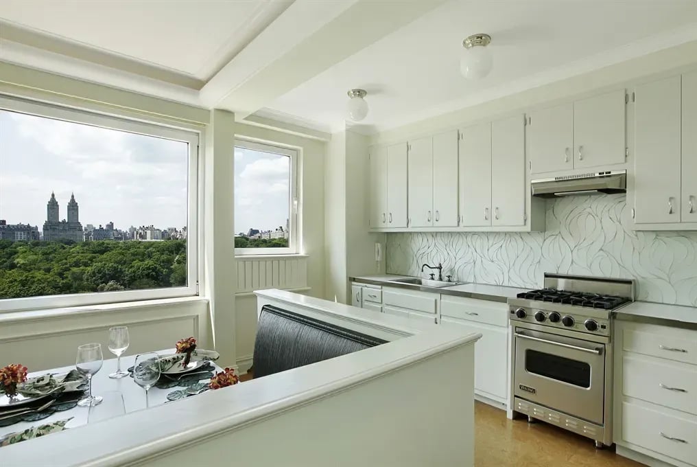 930 5th Ave, #15C
