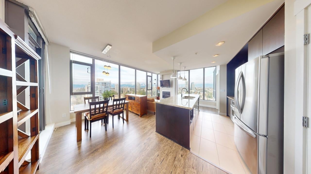 2903-7088 18th Ave