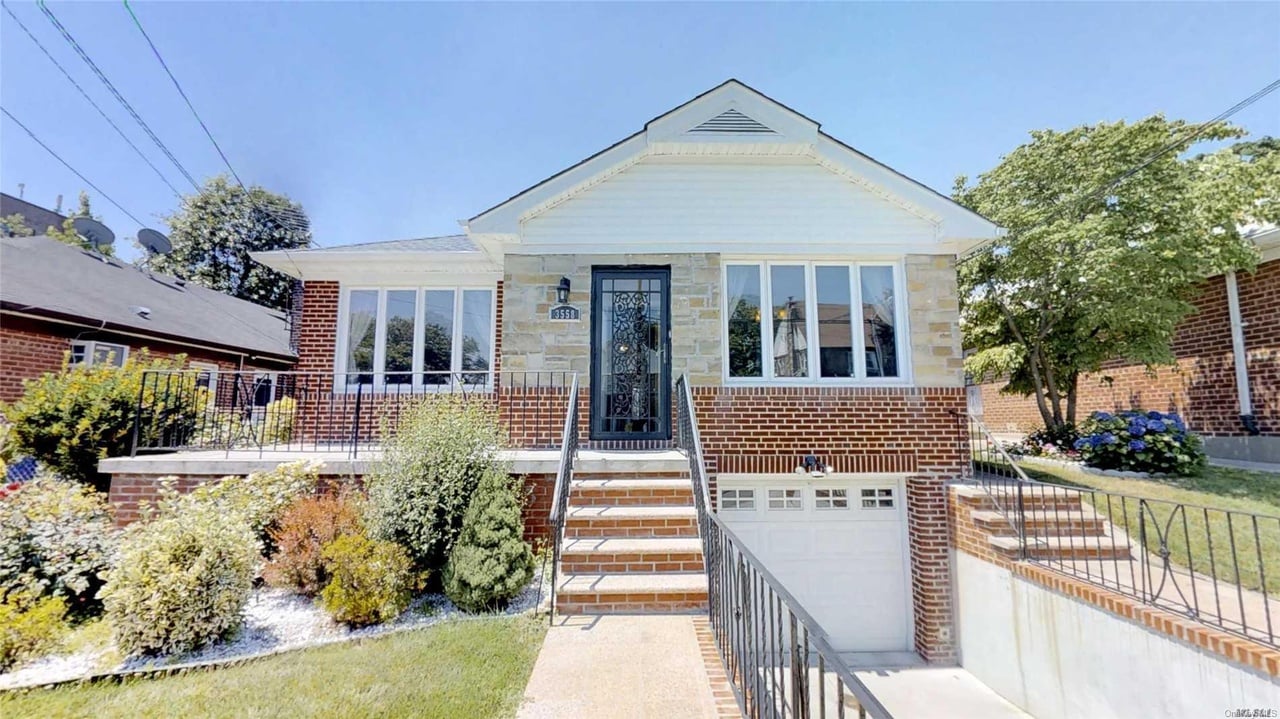 35-58 171 St