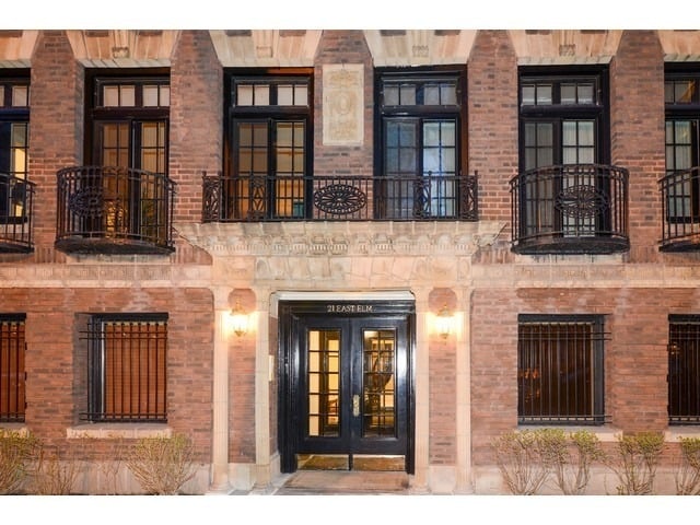 21 E Elm St, #2C