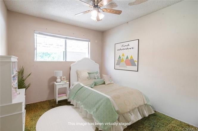 15841 Las Solanas St