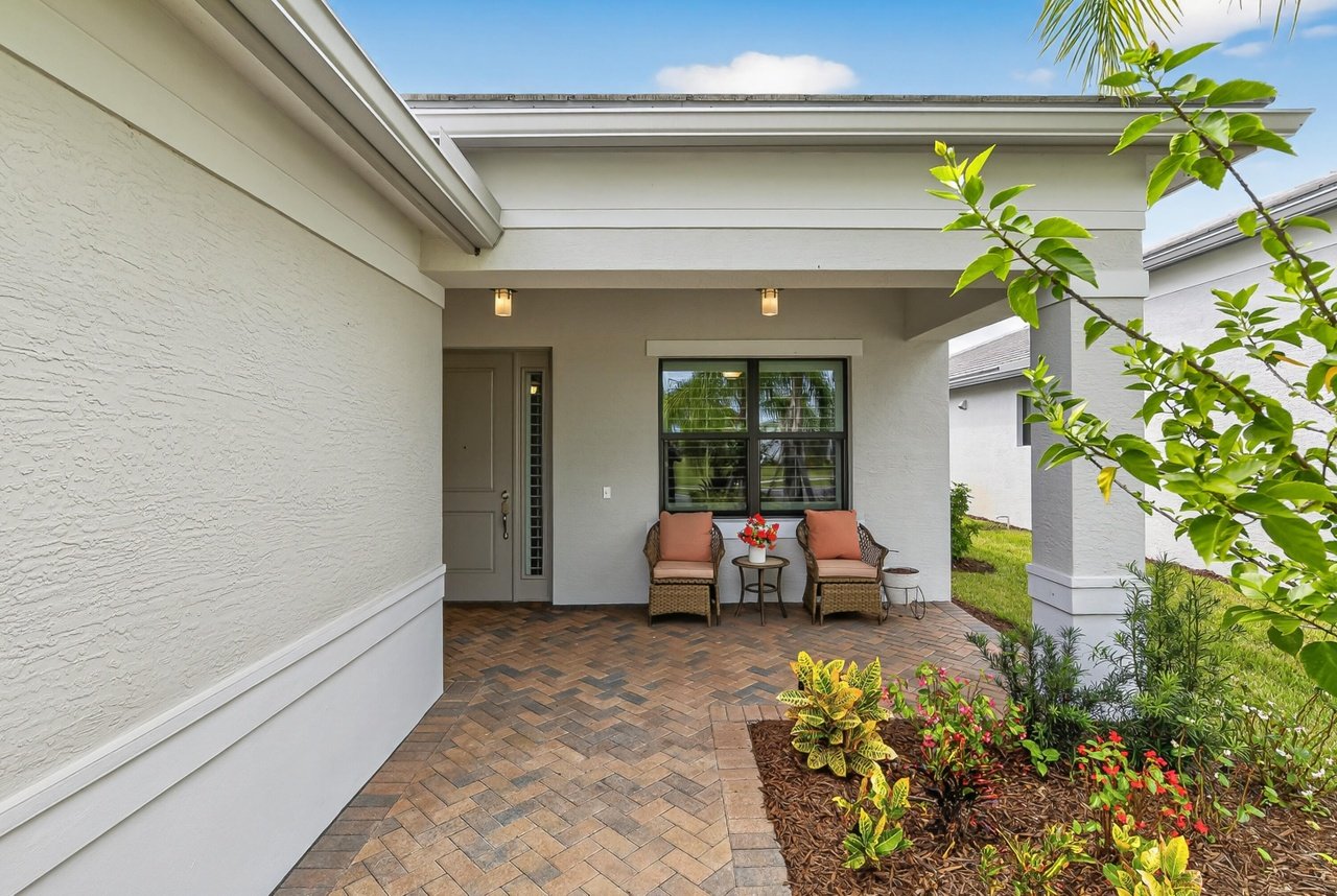 11558 SW Oceanfront Ct